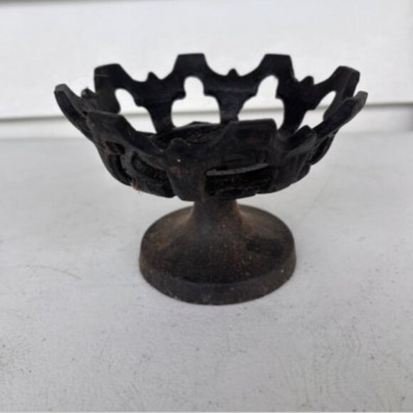 Vintage Black Cast Iron Candle Holder Pedestal Gothic Ornate Filigree Decor - Picture 4 of 15
